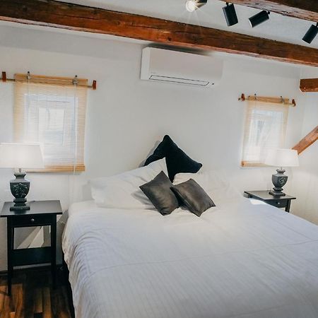 Weingut Holler Chalet Weingarten Шпилфелд Екстериор снимка