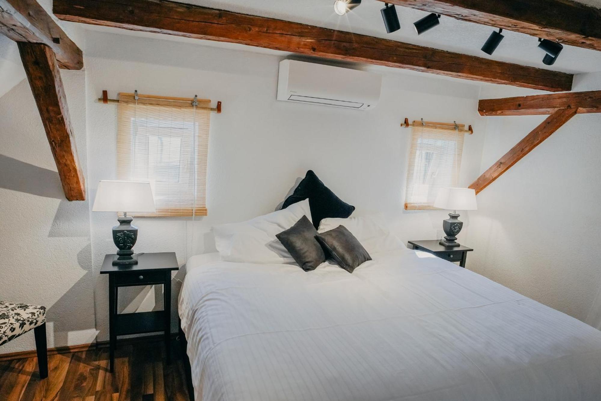 Weingut Holler Chalet Weingarten Шпилфелд Екстериор снимка