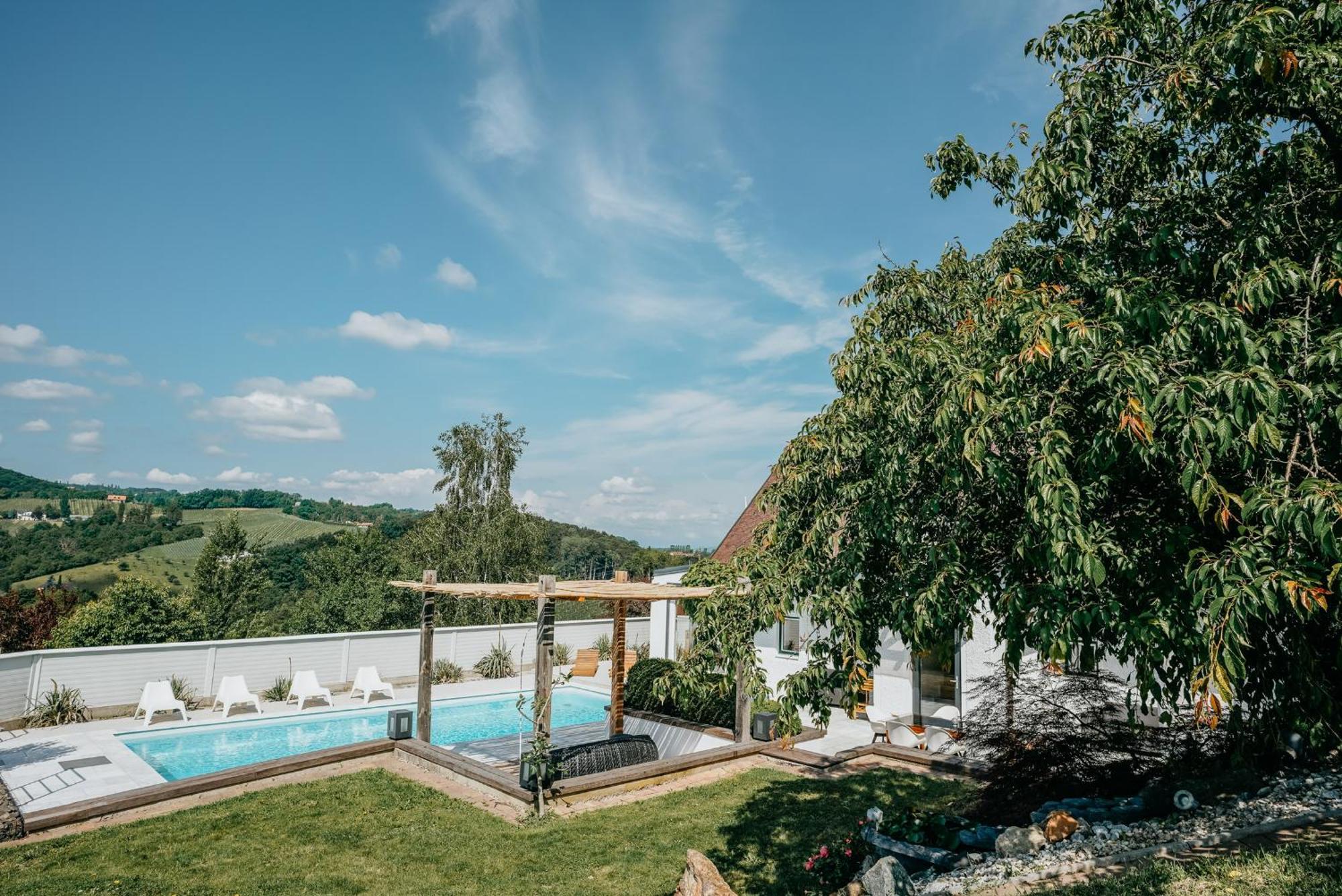 Weingut Holler Chalet Weingarten Шпилфелд Екстериор снимка