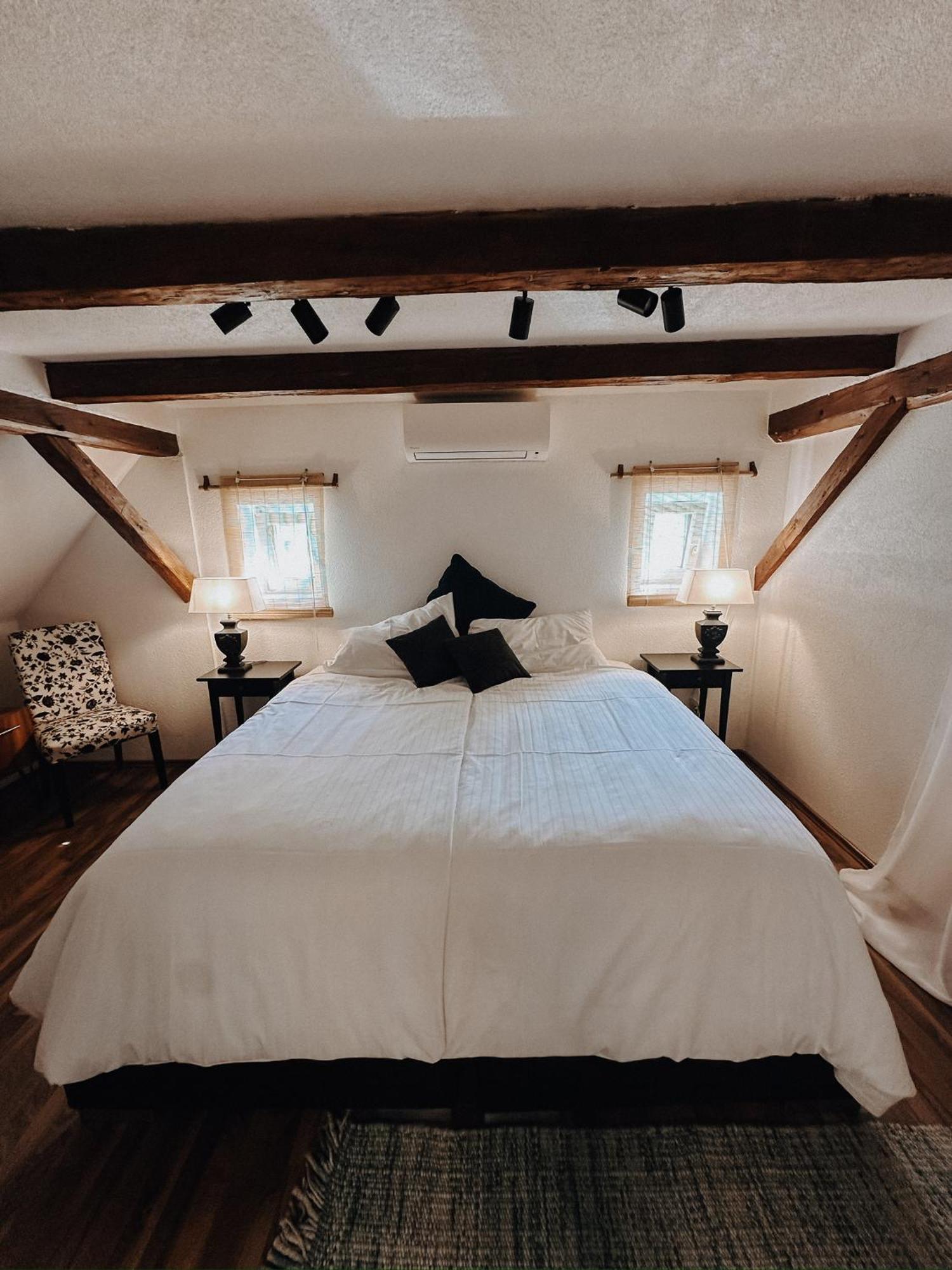 Weingut Holler Chalet Weingarten Шпилфелд Екстериор снимка